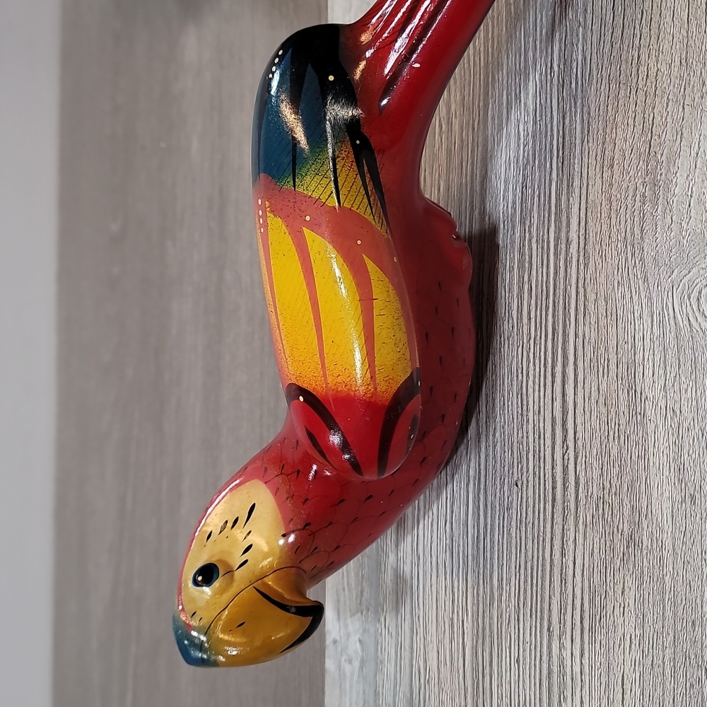 Ceramic Parrot - Picture 5 of 6